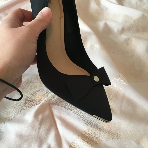 Ted baker black gold bow high heels size 36 5.5 / 6 nwot - Picture 4 of 15